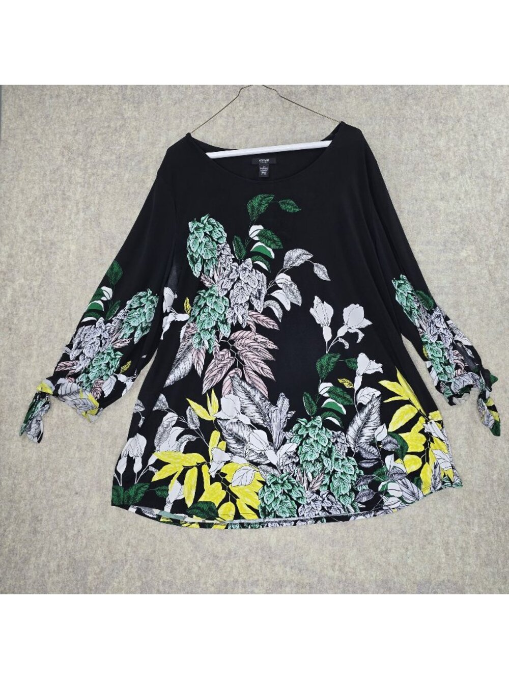 Alfani Womens 2X Black Floral Print Top With Tie Sleeves Polyester & Spandex